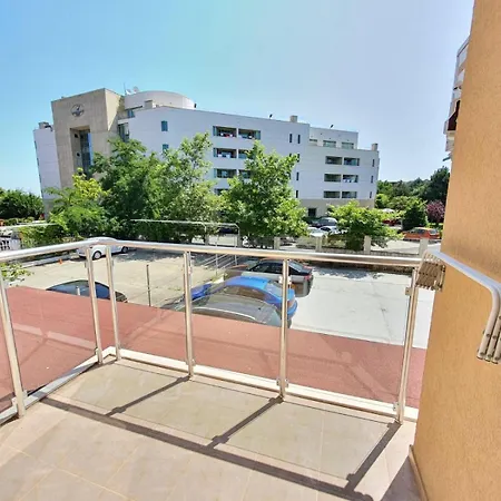 Appartement Neptun Yellow *